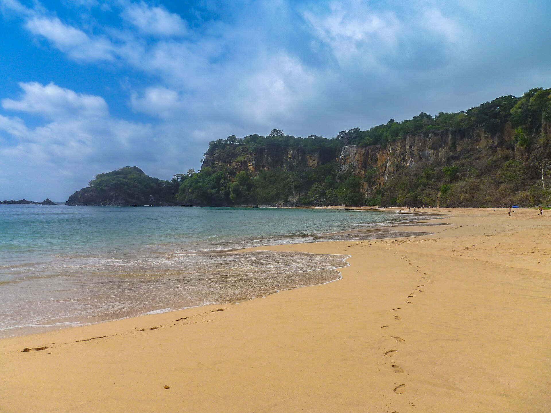 Baía do Sancho, Fernando de Noronha, Brazil