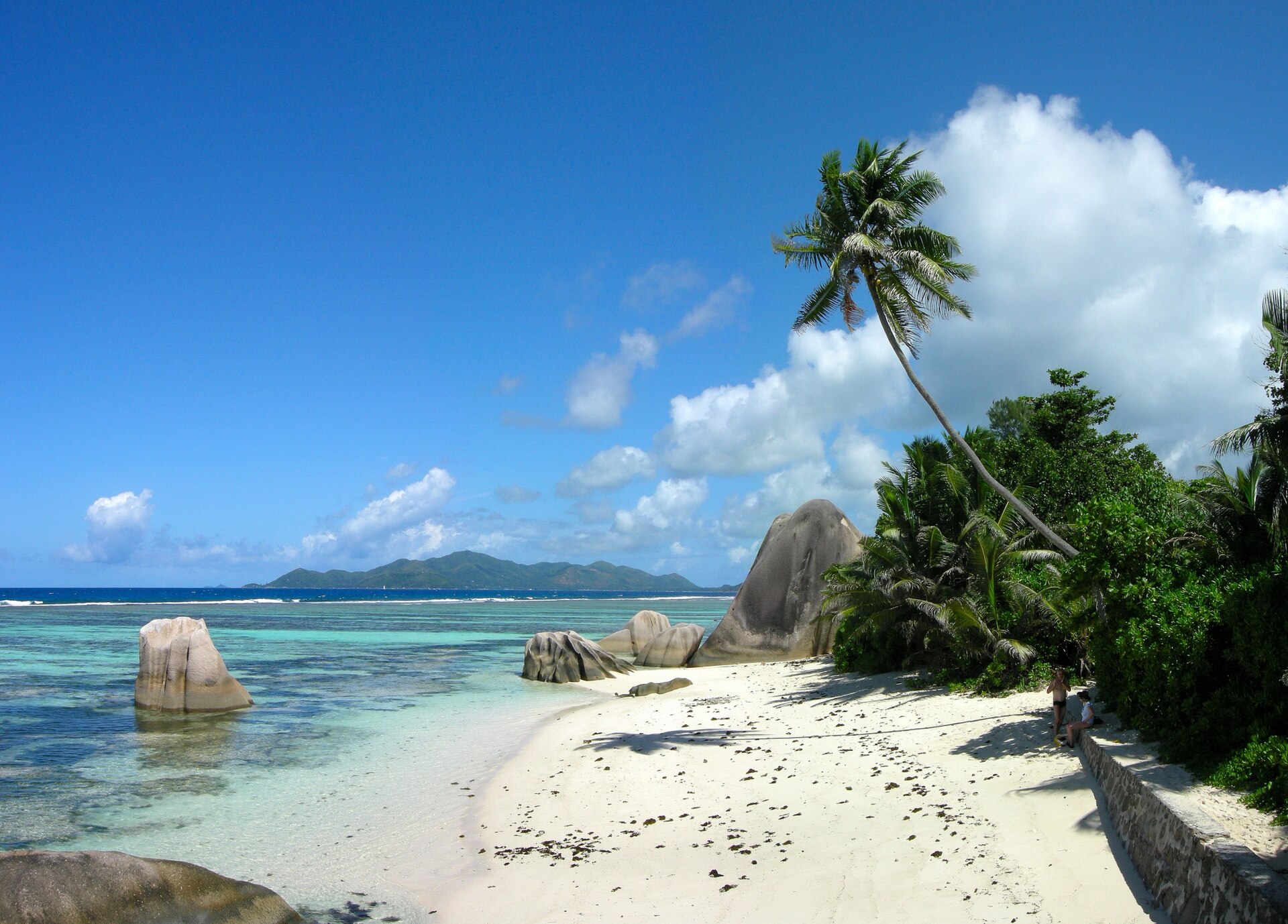 Ten tropical islands that live up to the postcard